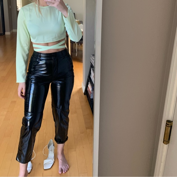 Aritzia Polyurethane Pant - Picture 13 of 14